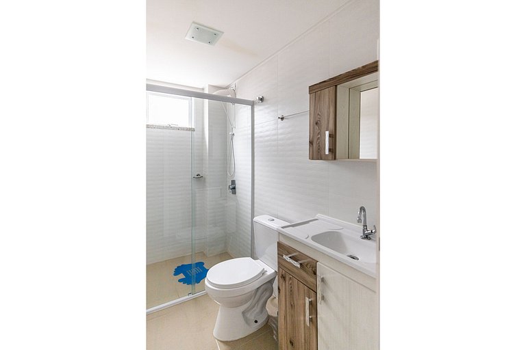 A201 - Apto com 2 quartos e churrasqueira