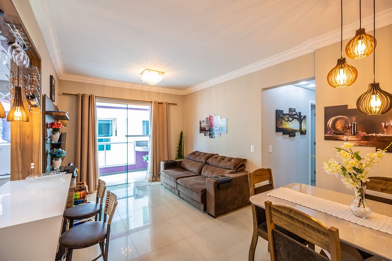 Piscina y comodidad para hasta 6 personas.