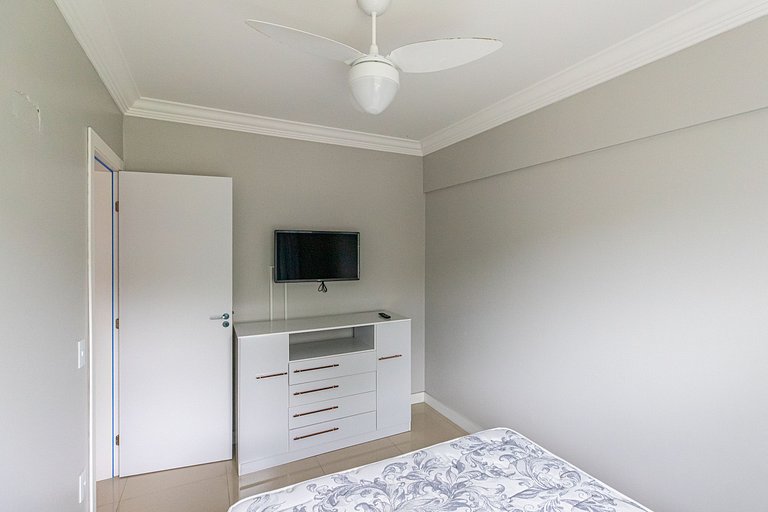 105A - 2 Quartos com Piscina e Academia