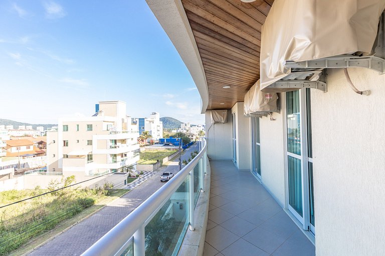150m do mar! Cobertura Duplex com Piscina Privada