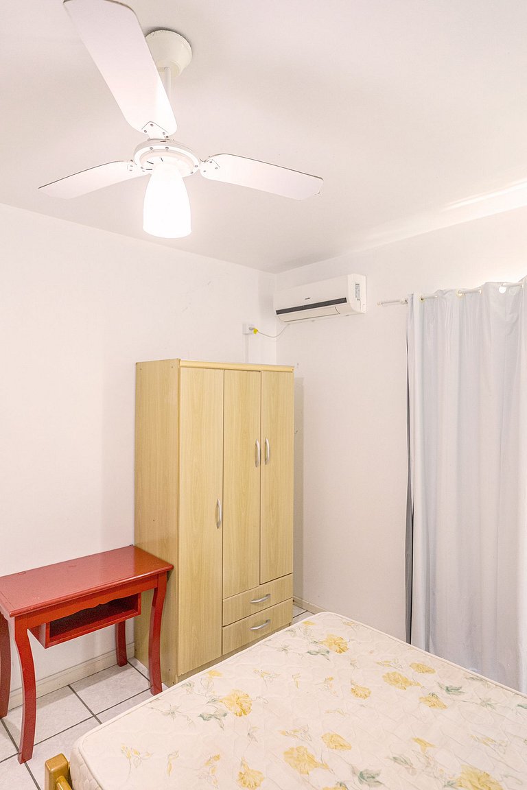 103 Varanda vista mar - 80m da praia - até 10p