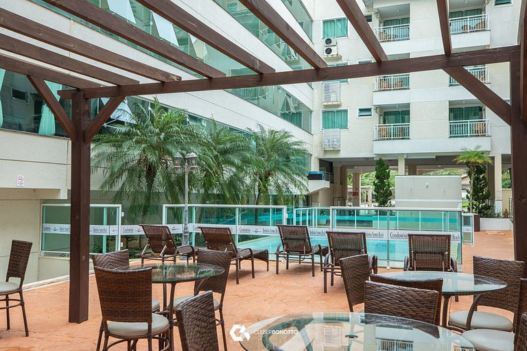 Flat com Piscina Térmica no Bombinhas Summer Beach