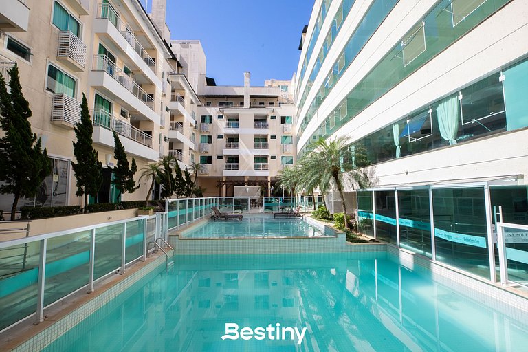Flat com Piscina Térmica no Bombinhas Summer Beach