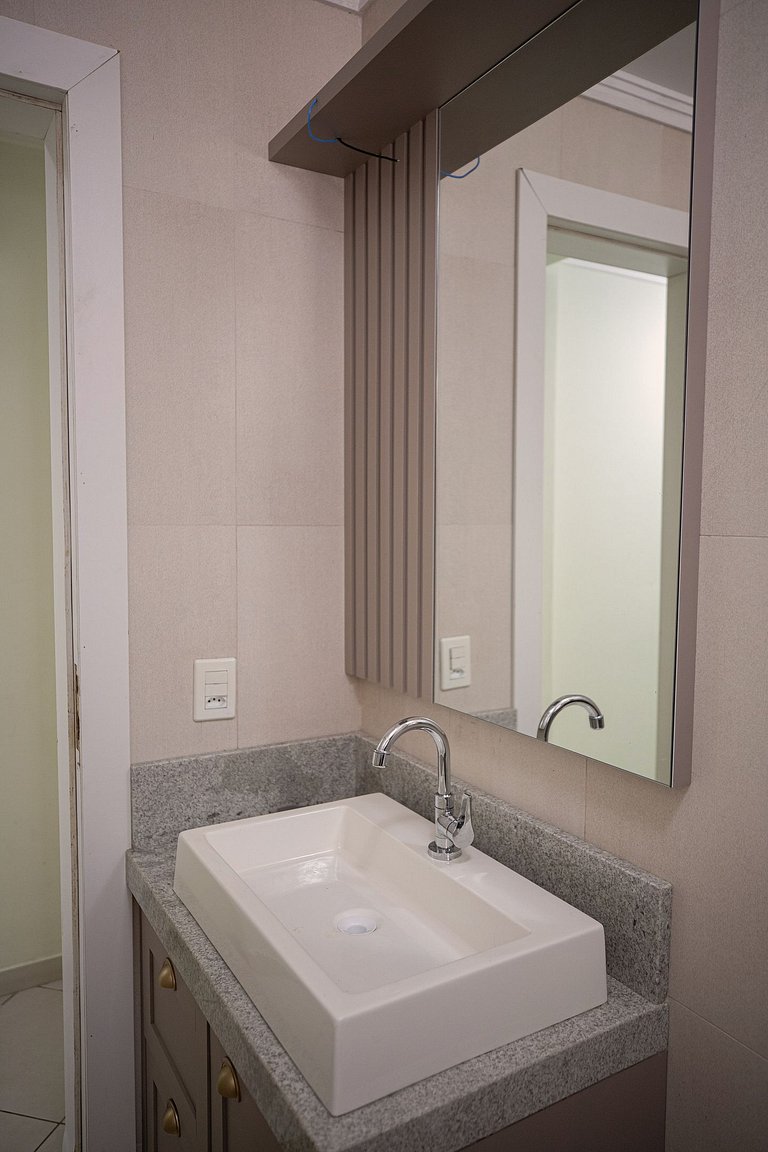 Vila Toscana 101B • 3 dorm + balcón con parrilla