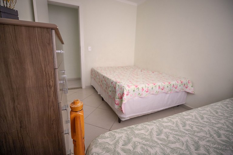 Vila Toscana 101B - 3 quartos no Canto de Bombas
