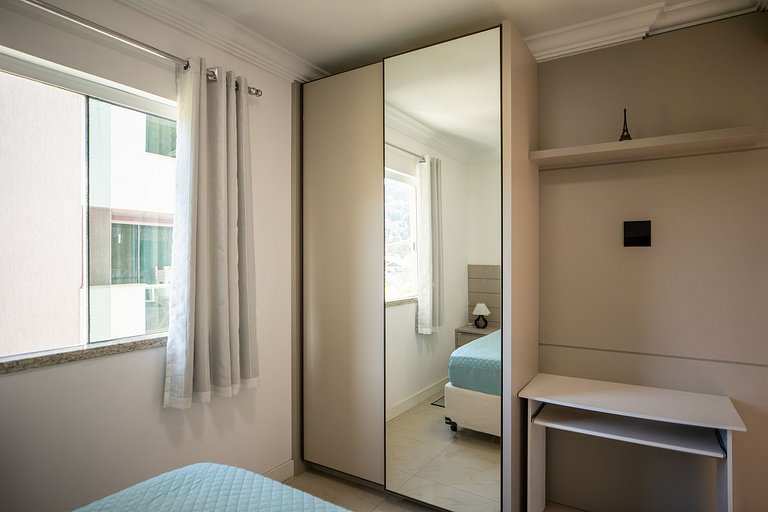 E105 - 2 Bedrooms, Pool, and Barbecue