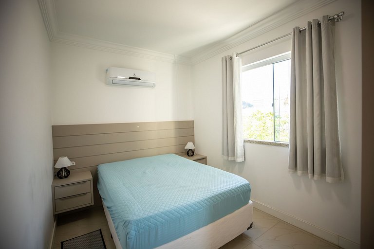 E105 - 2 Bedrooms, Pool, and Barbecue