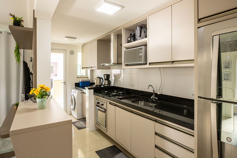 E105 - 2 Bedrooms, Pool, and Barbecue