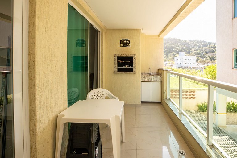 E105 - 2 Bedrooms, Pool, and Barbecue