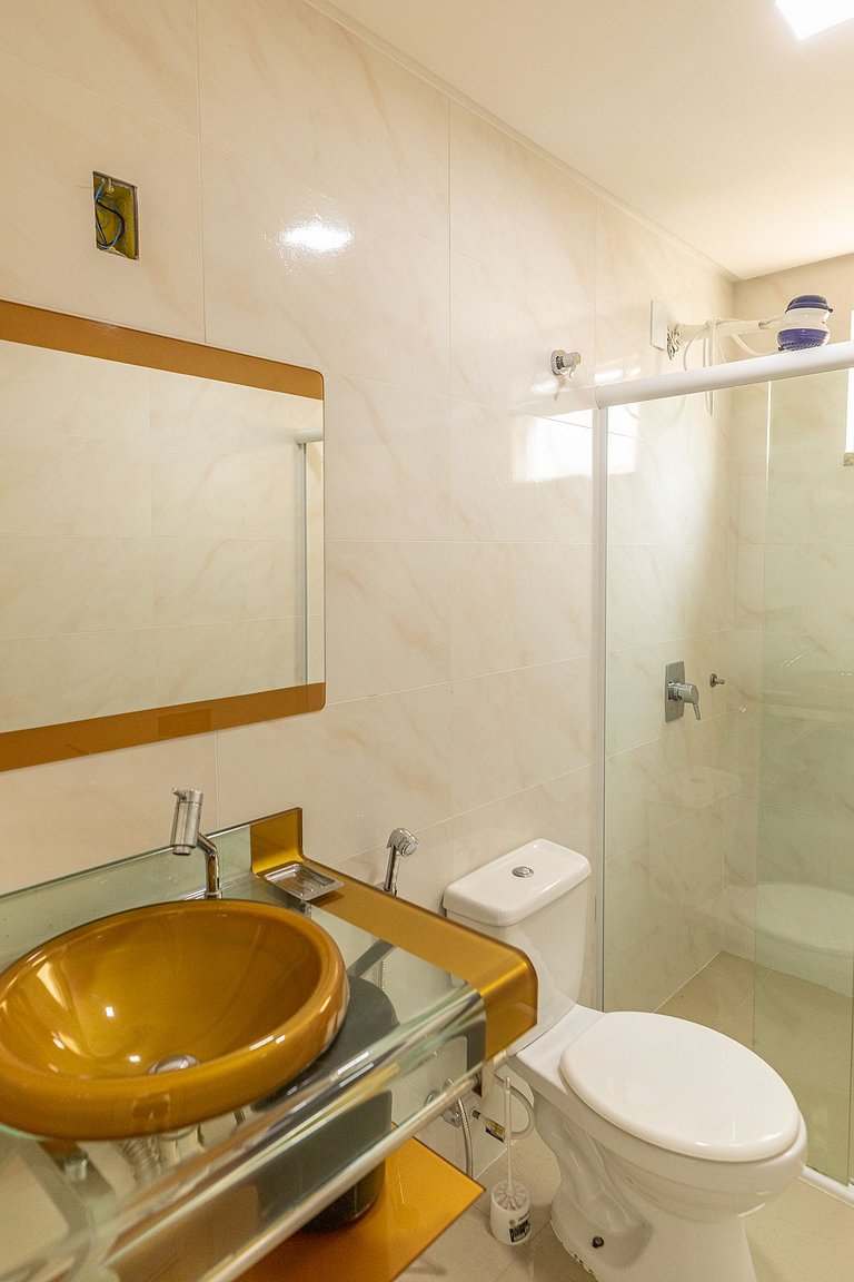 C101 - Piscina, Sinuca, Churrasco - Bem Localizado