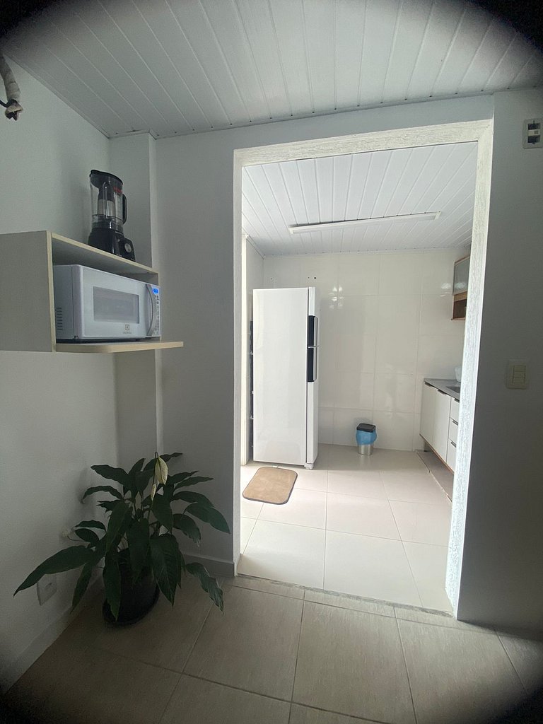 30m da Praia, 300m da Lagoinha e Sepultura!