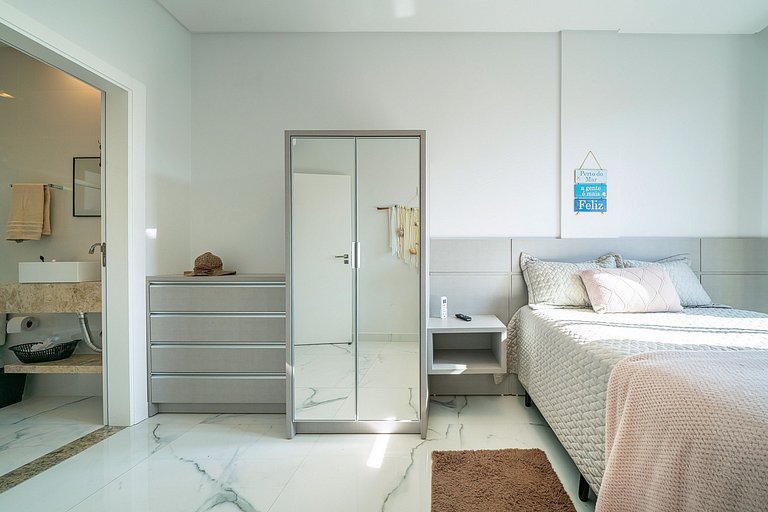 Gourmet balcony - 450 m to beach