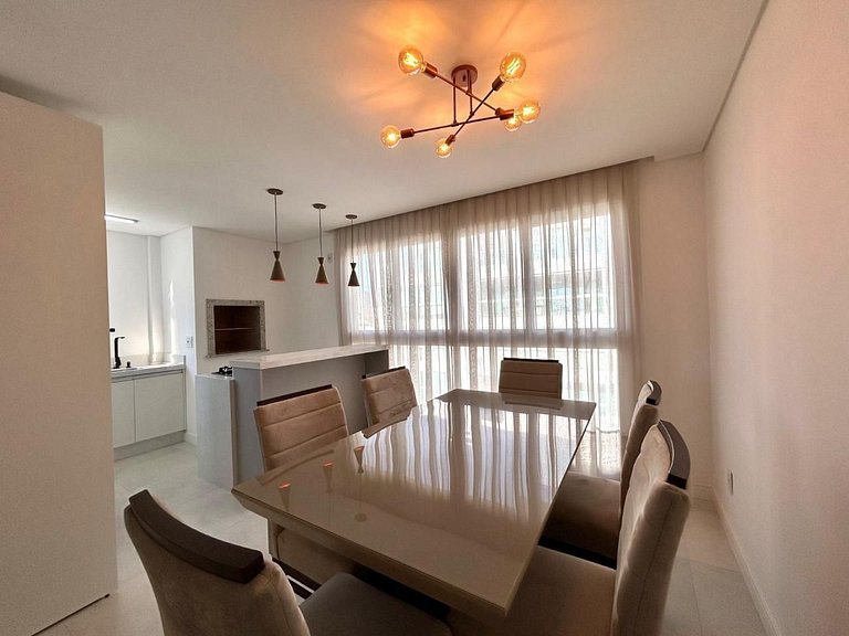 Suites + balcón con parrilla en Bombas