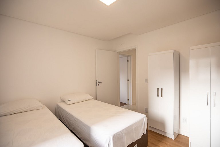 Suites + balcón con parrilla en Bombas