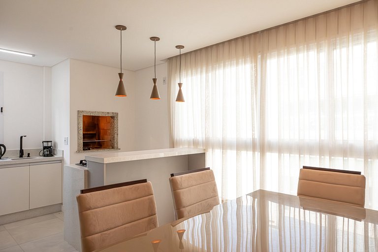 Suites + balcón con parrilla en Bombas