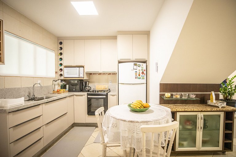 Casa ao lado do Expocentro - Fácil acesso a Praias