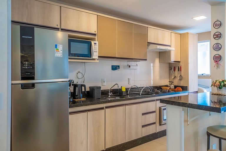 A306 - Churrasqueira e Wi-Fi em Bombinhas