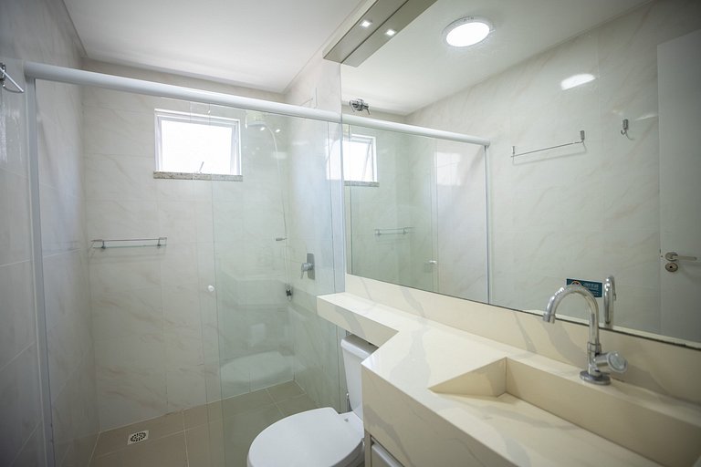 B302 - Lazer Completo: Piscina e Churrasqueira