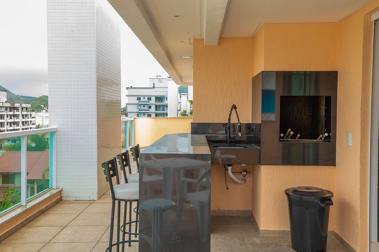 Cobertura com Jacuzzi Privada