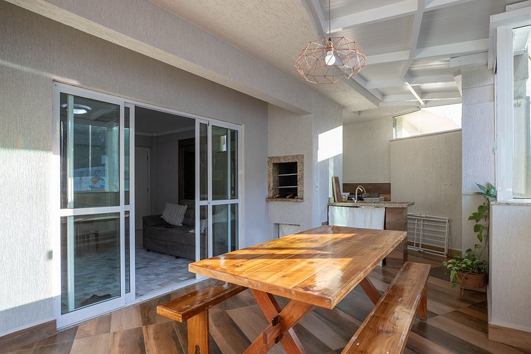 Sea view (Penthouse 404A)