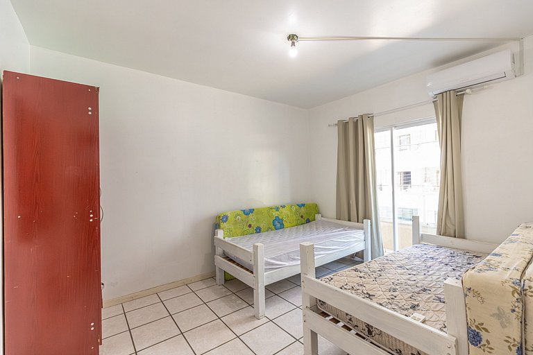 103 Varanda vista mar - 80m da praia - até 10p