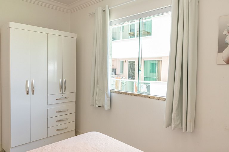 C206 - Lazer Completo: Piscina e Churrasqueira