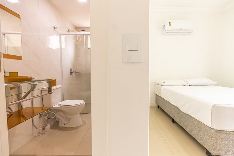 C101 - Piscina, Sinuca, Churrasco - Bem Localizado