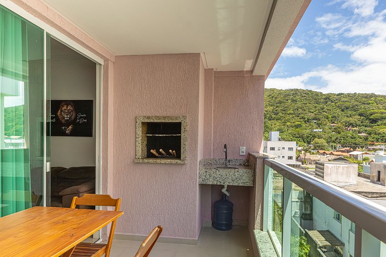 D305 - Lazer Completo: Piscina e Churrasqueira