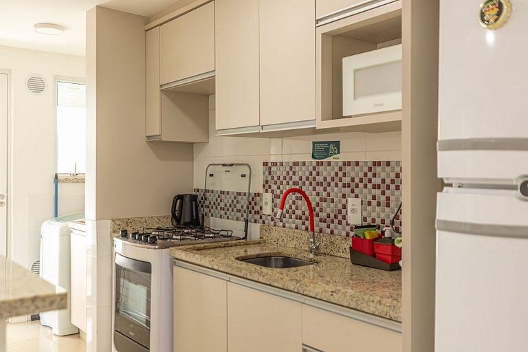 Piscina e Churrasqueira para Relaxar - E205