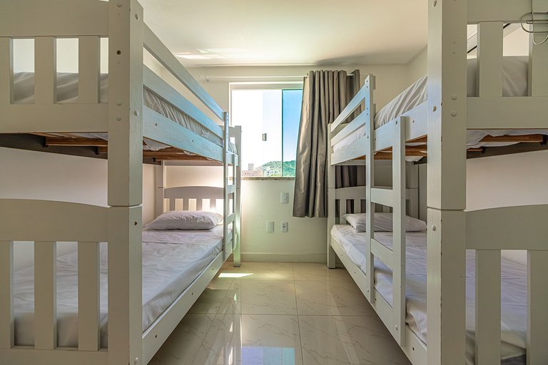 2 Bedrooms with Leisure: Pool and Gym - E302