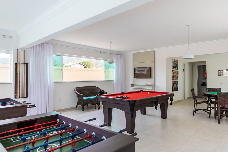 3 Quartos com 2 Vagas de Garagem + Piscina - 402A