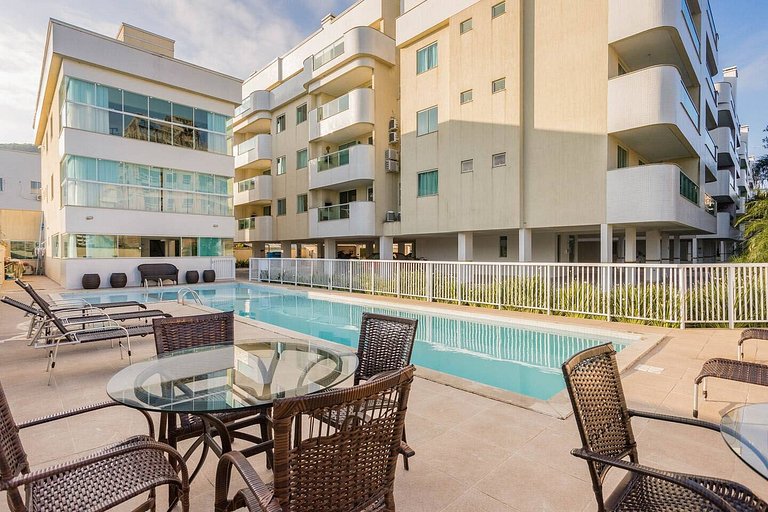 A102 - Family Apartment with Barbecue in Bombas