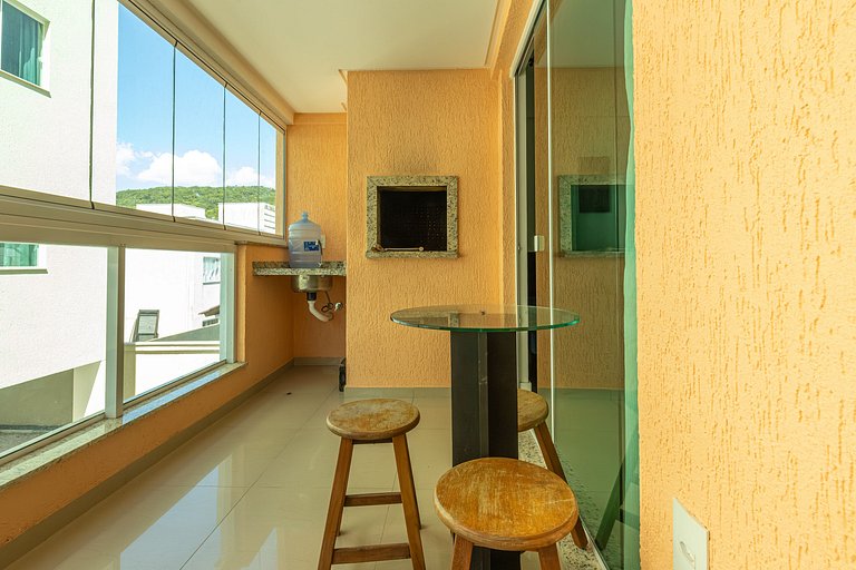 B106 - Churrasqueira e Conforto para Família