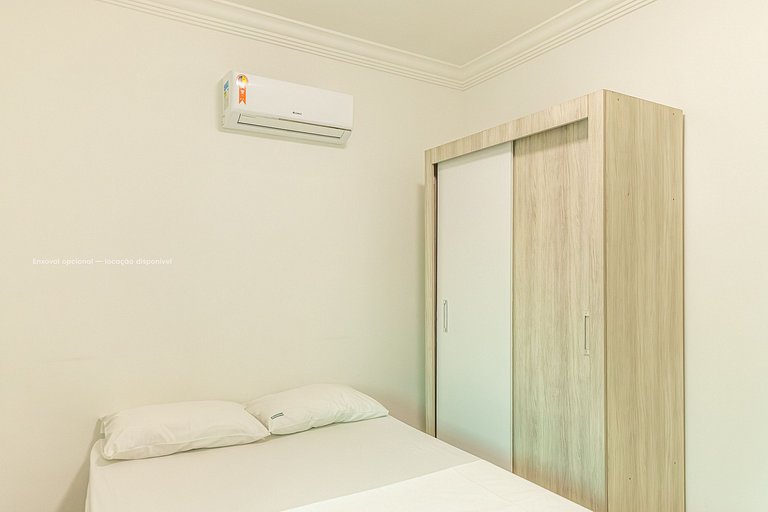 C102 - Lazer Completo: Piscina e Churrasqueira