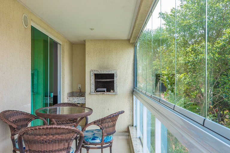 E102 - Barbecue, Pool, and Game Room