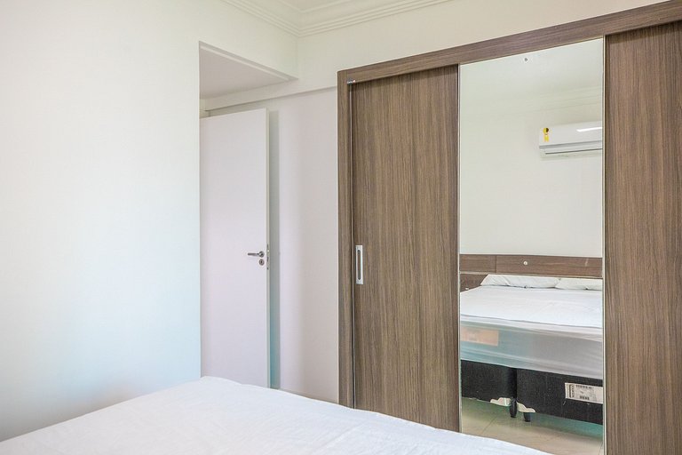 E102 - Barbecue, Pool, and Game Room