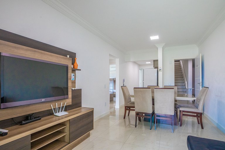 E102 - Parrilla, Piscina y Sala de Juegos