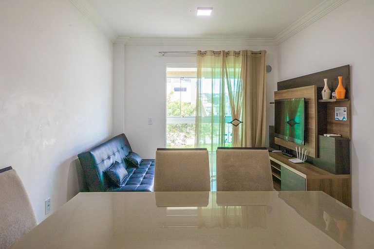 E102 - Churrasqueira, Piscina e Sala de Jogos