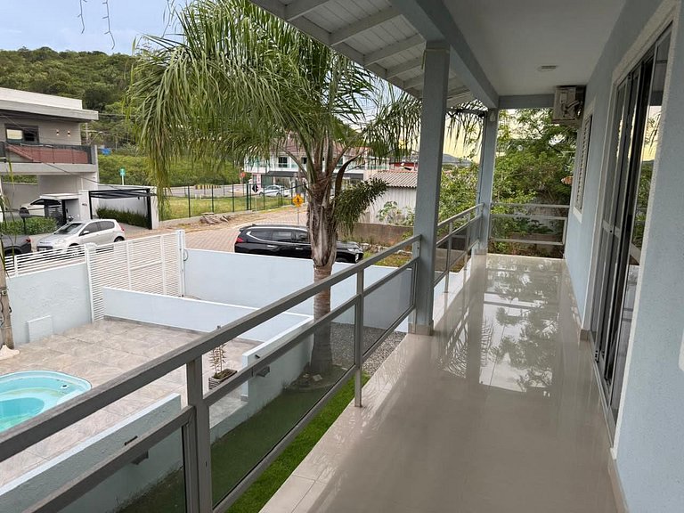 5 quartos + piscina | Zimbros (11p)