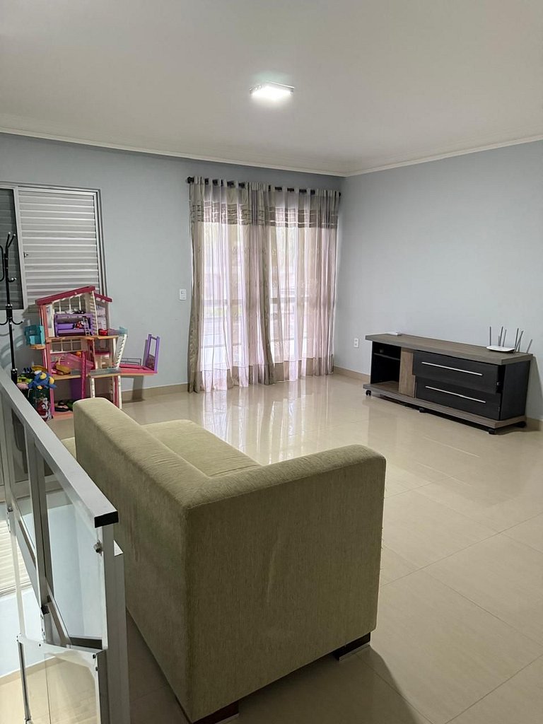 5 quartos + piscina | Zimbros (11p)
