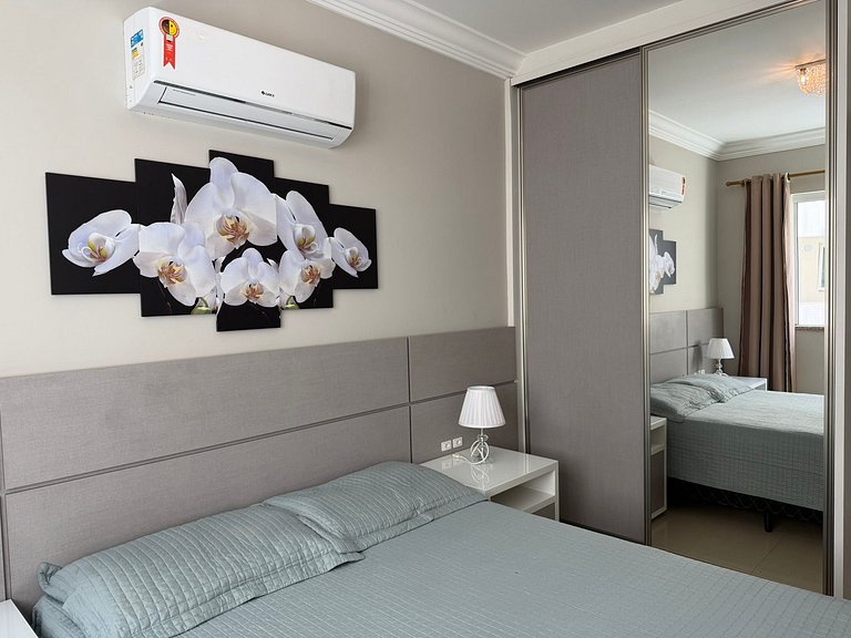 Piscina y comodidad para hasta 6 personas.